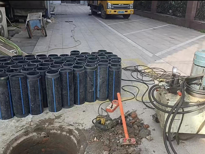 赵西垸林场PE置换管厂家 DN315置换管 非开挖管短管置换